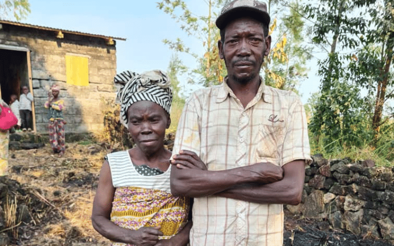 propriétaires-heureux-après-l'éruption-du-volcan-goma